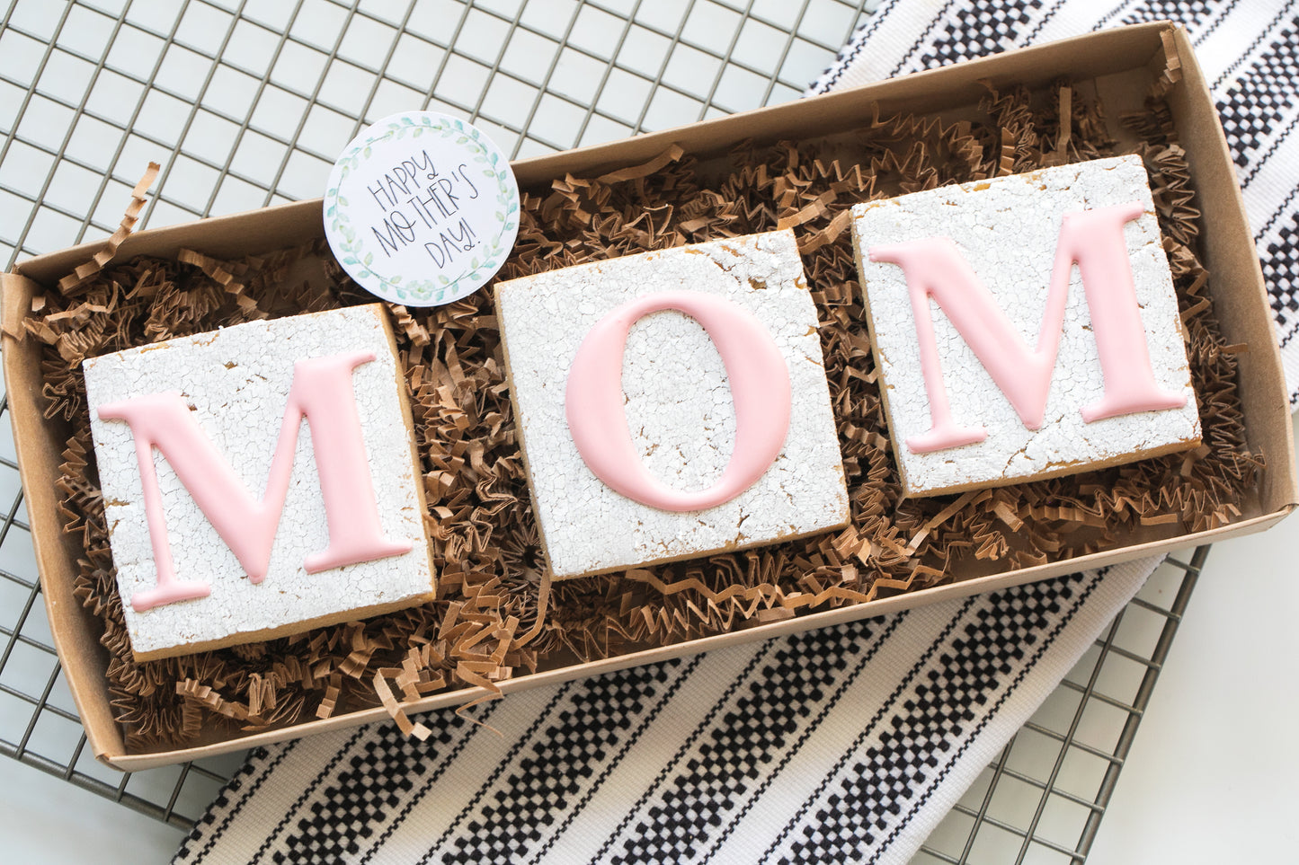 MOM Gift Box
