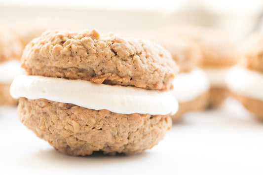 1/2 Dozen Oatmeal Cookie-wiches